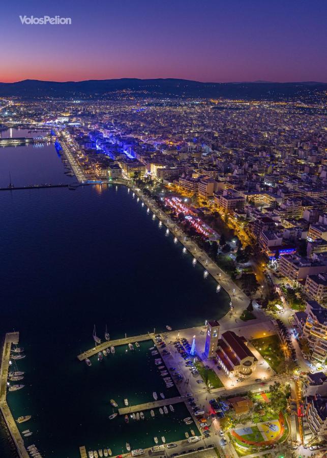 Στούντιο Στο Κέντρο Της Πόλης. Lejlighed Volos Eksteriør billede